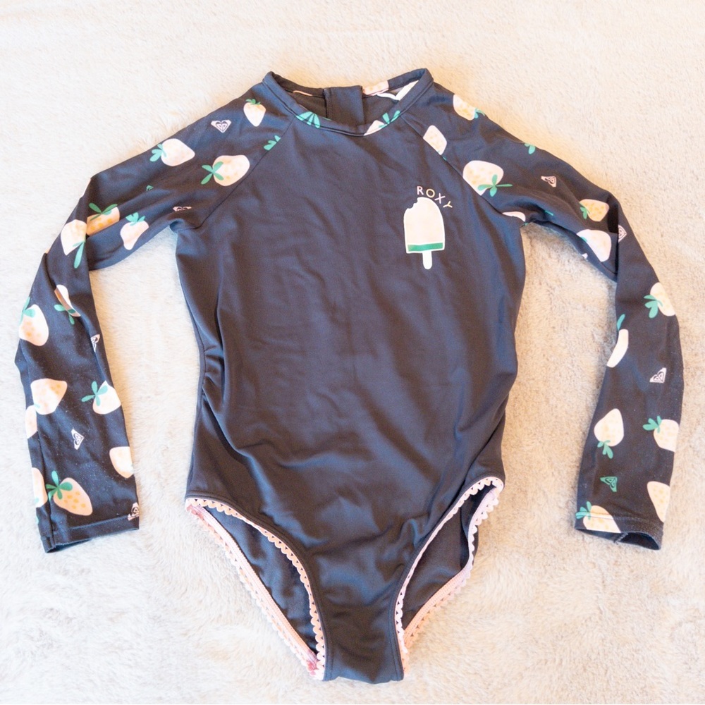 Roxy Girls Long Sleeve Strawberry Swimsuit Size 5